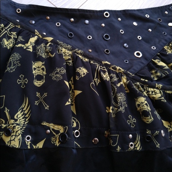 Lip Service Pawn Shop Princess Skirt - Picture 4 of 9